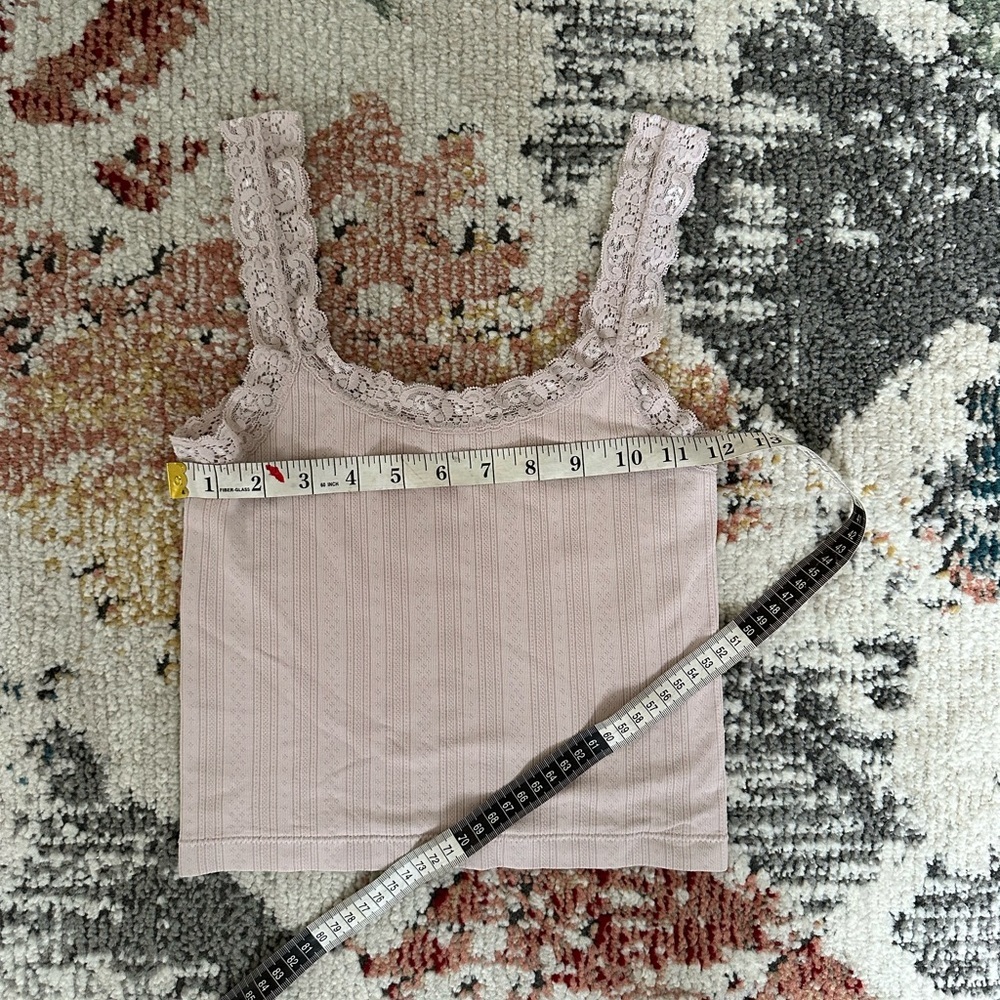 Wild Skyes Crop Lace Trim Tank Top Cami Size XS y2k style EUC

Bin 12 - Picture 7 of 9